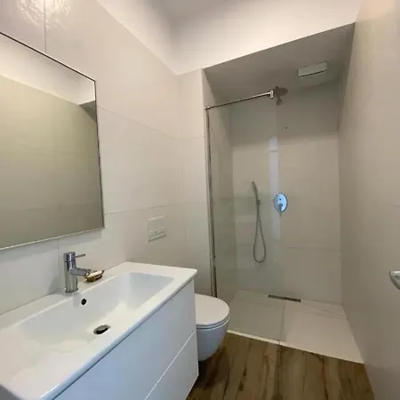 G25 Villa
